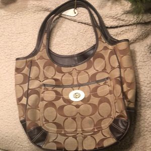 Coach shoulder bag like new